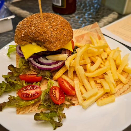 Premium beer burger - Mini Mango Cafe
